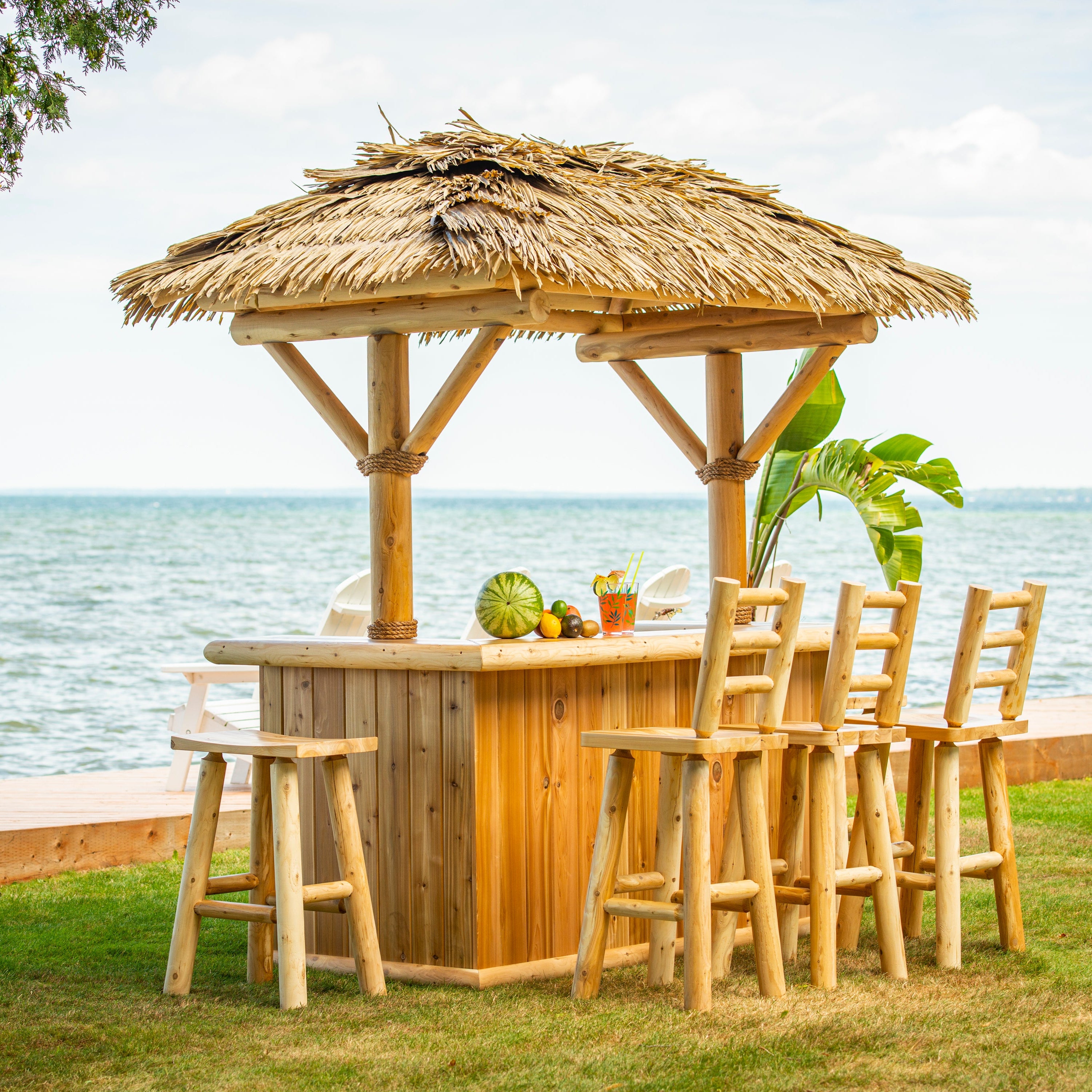 Leisurecraft Tropical Paradise Tiki Bar with Cabinet and Fridge Opening